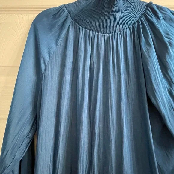 Chicos Peacock Blue Women's Long Sleeve Top High Mock Neck Size 2 - Picture 4 of 9